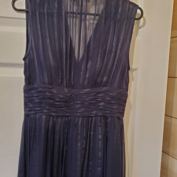 Kay Unger gown - Picture 3 of 5